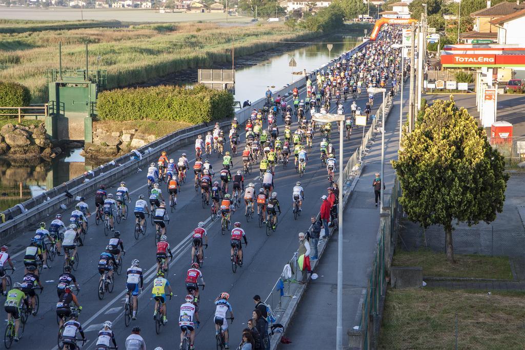 Hotel Costaverde Cesenatico Zewnętrze zdjęcie