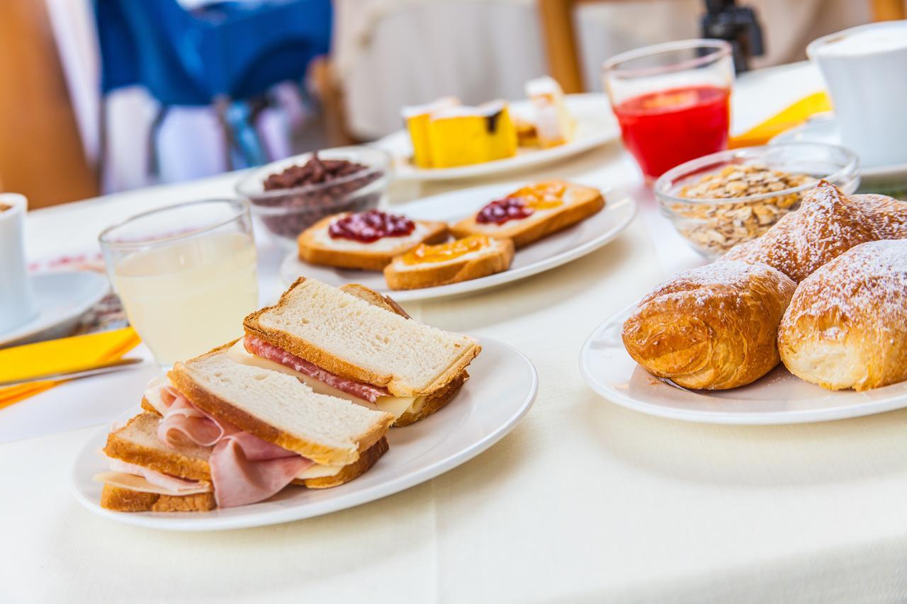 Hotel Costaverde Cesenatico Zewnętrze zdjęcie